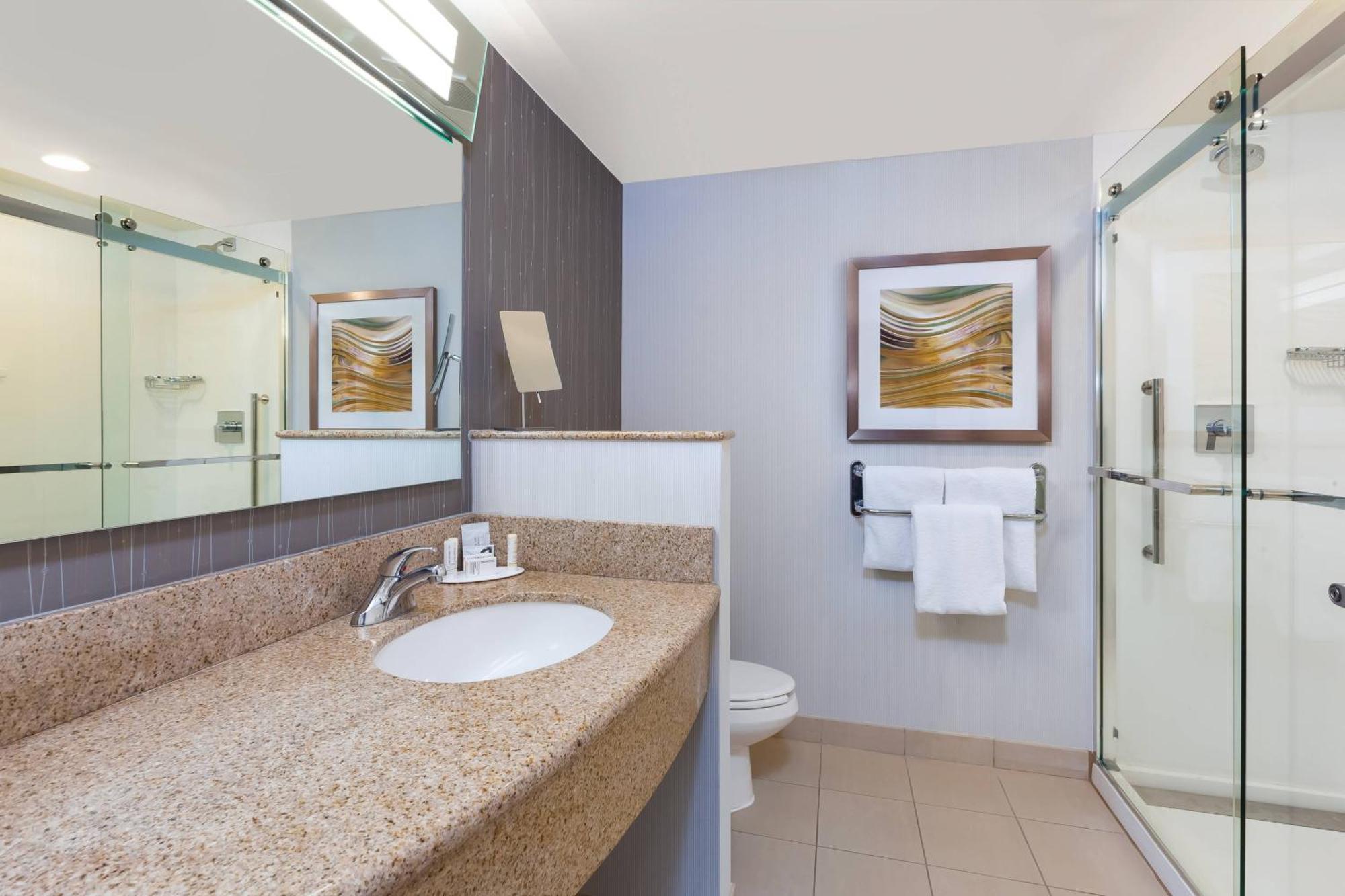 Courtyard By Marriott Oklahoma City Downtown Экстерьер фото